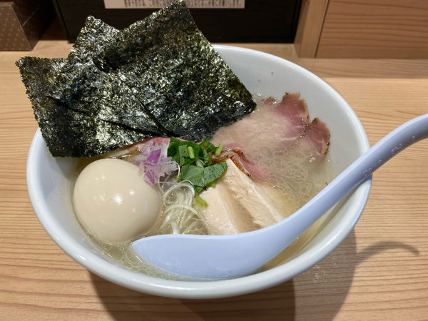 「特製中華そば塩(貝×豚)」@貝出汁中華そば くらむの写真