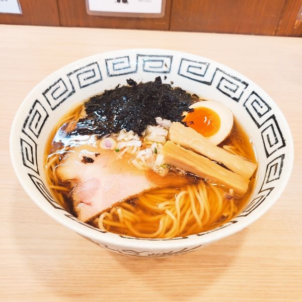 「煮干し醤油らーめん」@煮干しらーめん 田中にぼるの写真