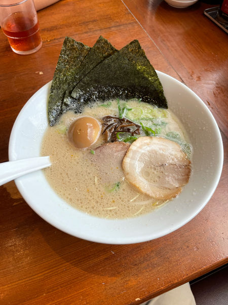 「白丸、玉子、海苔、ごはん」@一風堂 太宰府インター店の写真