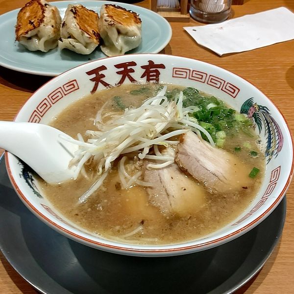 「らーめん・餃子(3個) 【Aセット】」@餃子の天天有の写真