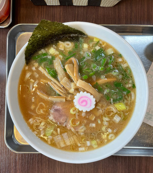 「醤油とんこつらーめん」@東京らぁめんちよだの写真