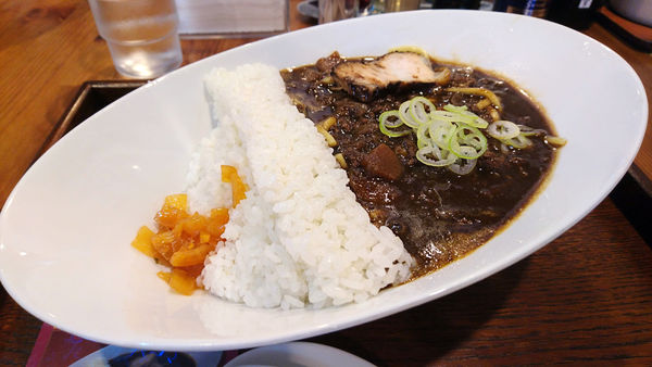 「【昼】重力式ダムカレーラーメン」@麺家 西陣の写真