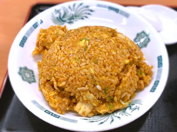 「キムチ炒飯 大盛￥637」@日高屋 中井駅前店の写真