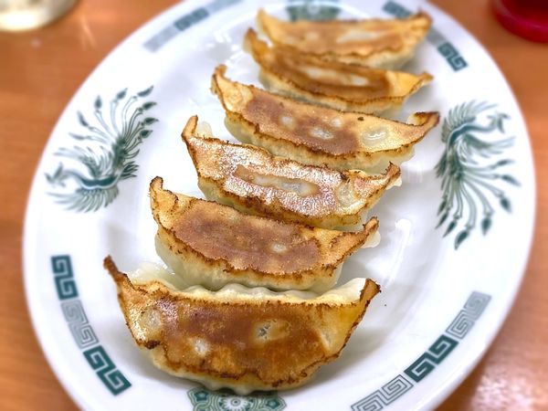 「餃子(6個)￥210」@日高屋 中井駅前店の写真