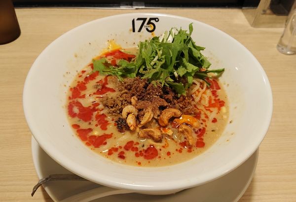 「白ごま汁あり坦々麺（濃厚）」@175°DENO担担麺 GINZaの写真