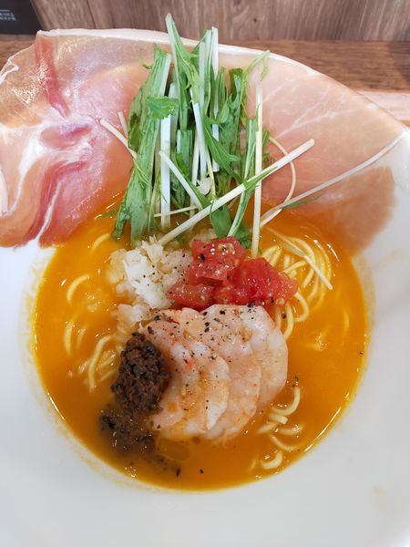 「オマールビスク」@伊太そばーる 新富町店の写真