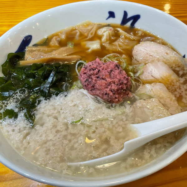 「背脂梅生姜ワンタン麺」@五福星の写真