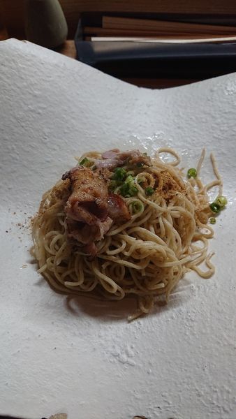 「替え玉（煮干油）」@芛堂寺の写真