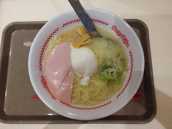 「冷たいスガキヤラーメン」@スガキヤ 大須赤門店の写真