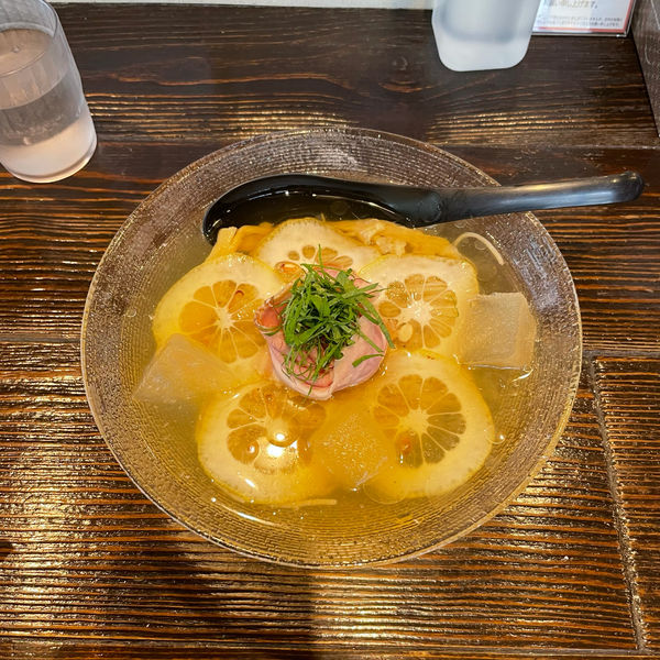 「冷製レモン塩ラーメン」@中華そば 向日葵の写真