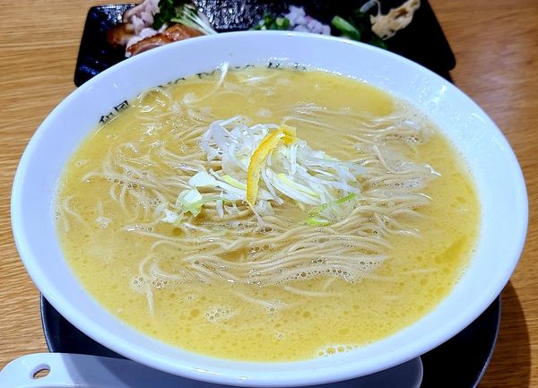 「地鶏白湯らーめん(塩)」@和風ピンポン竹末の写真