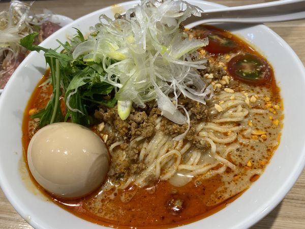 「冷やし味玉坦々麺＋鴨チャーシューご飯」@中華ソバ ビリケンの写真