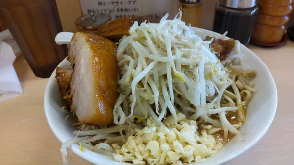 「ラーメン850円+ニンニク」@自家製ラーメン 大者の写真