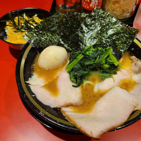 「チャーシューメン¥880、味玉子¥100、玉子まぶし丼¥150」@環2家 蒲田店の写真