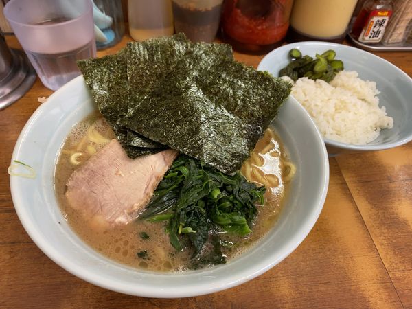 「ラーメン 並」@横浜ラーメン 武蔵家 船橋店の写真