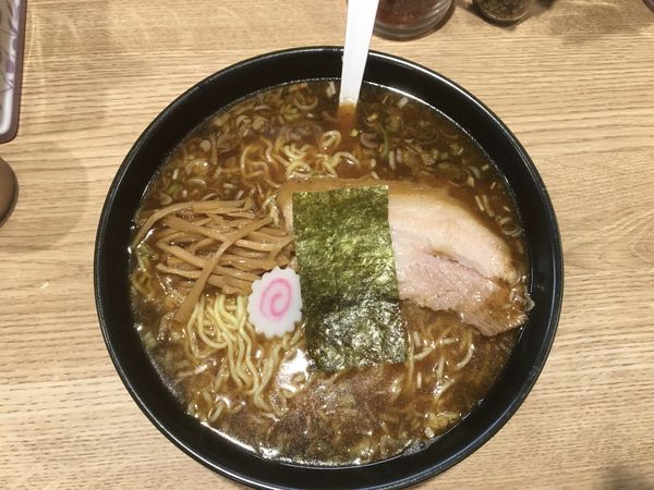 「魚介中華そば」@麺や独歩 昭島本店の写真