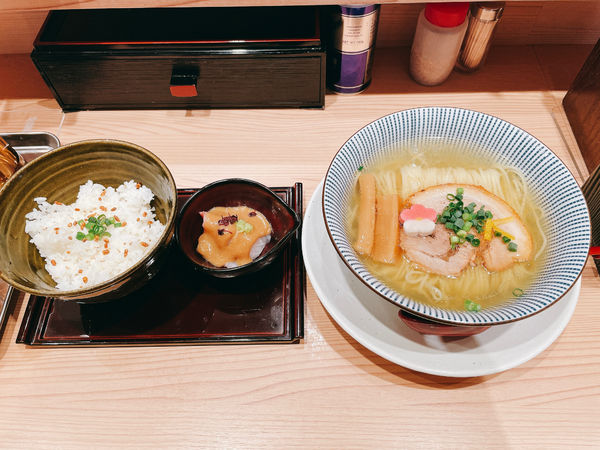 「鯛塩そば」@鯛塩そば 灯花 ペリエ千葉店の写真