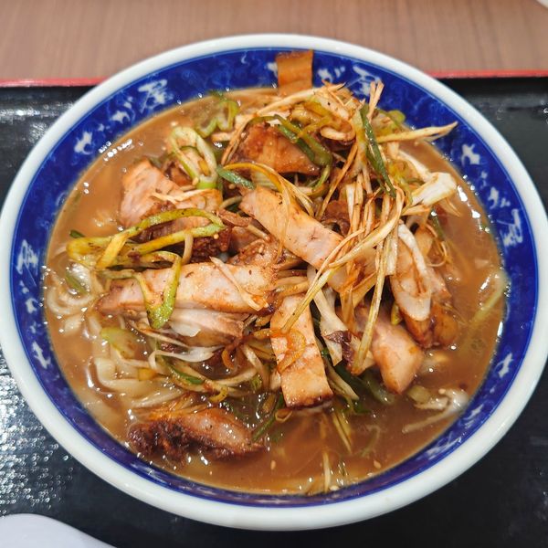 「深谷ネギチャーシュー平打らーめん　1000円」@せたが屋 pasar蓮田店の写真