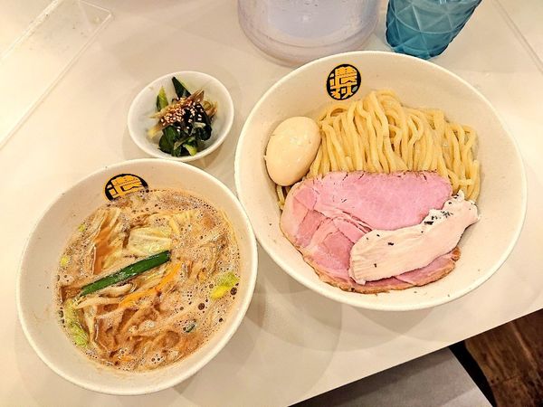 「濃菜つけ麺（中）、など」@濃菜麺 井の庄 荻窪店の写真