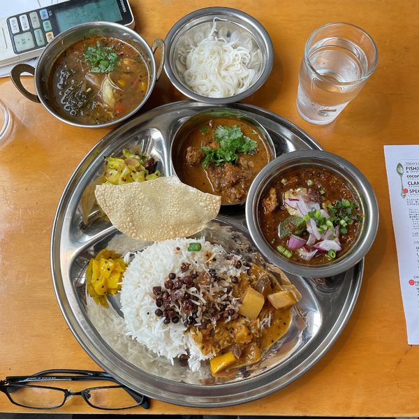 「SPECIAL CURRY PLATE, そうめん追加」@BLOCK HOUSE 水曜カレーの写真