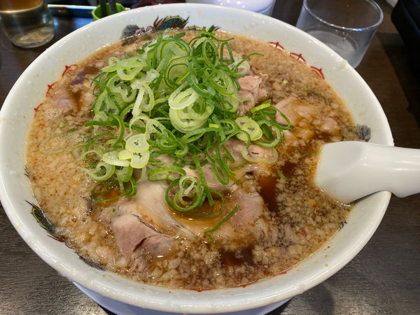 「チャーシュー麺大盛り固め870円」@来来亭 戸塚原宿店の写真