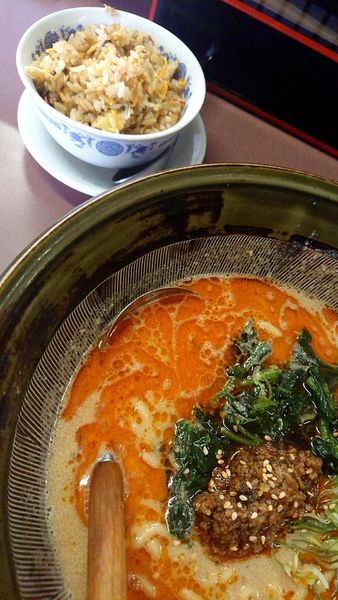 「ランチ 担々めん&ミニチャーハン(750円税込)」@四華郷の写真