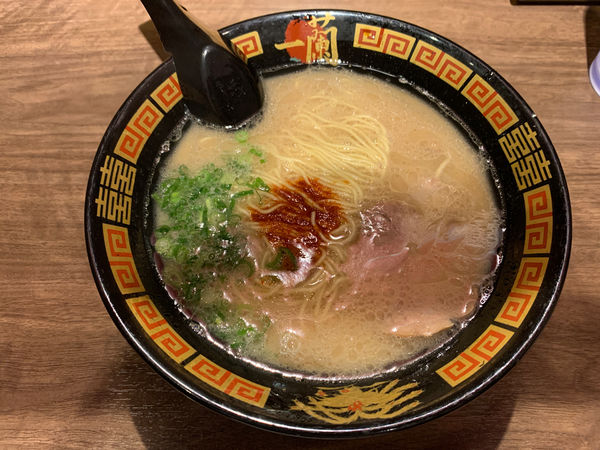 「ラーメン替玉セット」@一蘭 東大宮店の写真