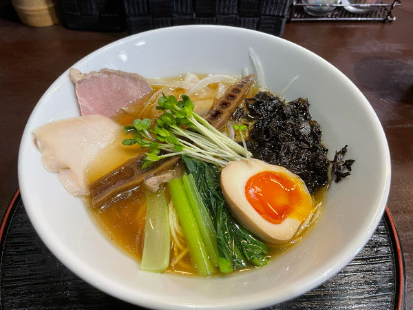 「【限定】学流中華そば~ミツル醤油薄口ver~」@麺処 学の写真