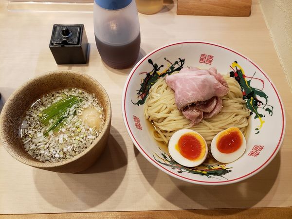 「全部入り昆布水つけ麺」@つけめん金龍の写真