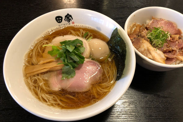 「味玉煮干しそば950円+ちゃーしゅー丼230円」@中華そば 田家 本店の写真