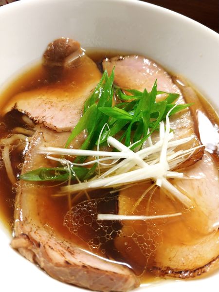 「中華そば醤油・肉増し」@中華そば 紆折の写真