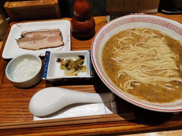 「鯖」@炭火焼濃厚中華そば 海富道の写真