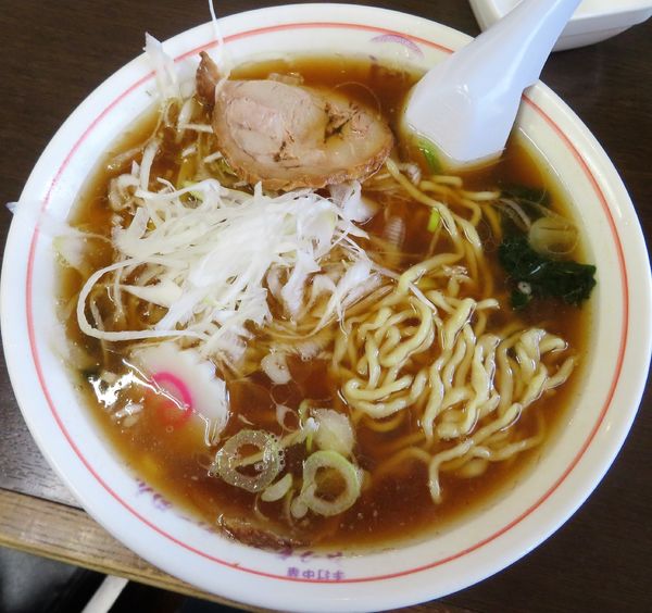 「トクちゃんらーめん＋葱（850円）」@手打ち中華 トクちゃんらーめんの写真