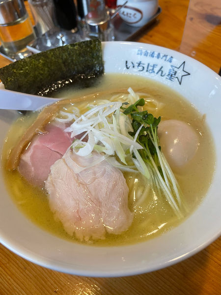 「鶏白湯そば味玉大盛り」@鶏白湯専門店 いちばん星の写真