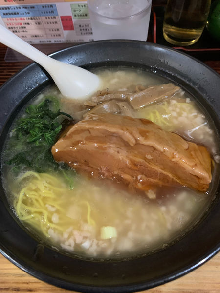 「鬼肉背脂豚骨しょうゆ」@らーめん 首鬼の写真