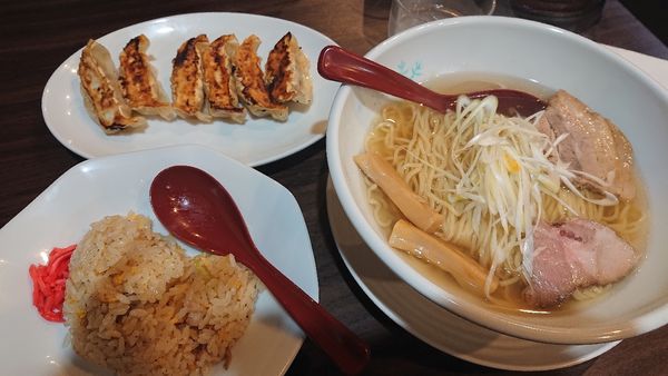 「植竹+ぎょうざ普通」@やきめし屋 植竹の写真