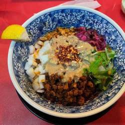 濃厚担々麺(肉味噌増)