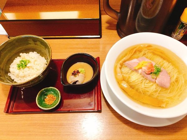 「鯛塩そば」@鯛塩そば 灯花 本店の写真