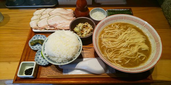 「限定「鮎」定食+炙り葱+チャーシュー+ご飯大盛」@炭火焼濃厚中華そば 海富道の写真