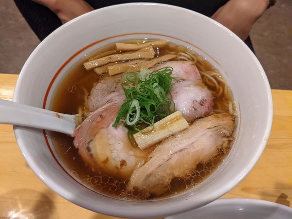 「らーめん正油」@川の先の上の写真