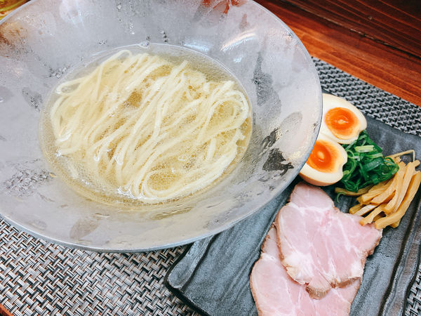 「冷製媛いりこ 塩」@麺や 睡蓮の写真