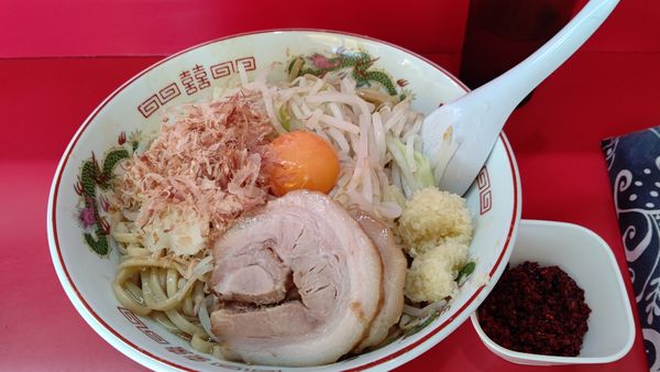 「まぜそば+自家製とうがらし」@赤ひげラーメンの写真