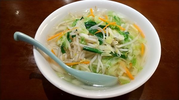 「野菜刀削麺（半チャーハンセットで７００円）」@西安厨房 唐華の写真
