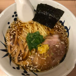 らーめん　800円