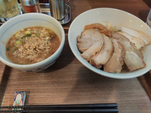 「三種のチャーシューつけ麺」@つけめん さなだの写真