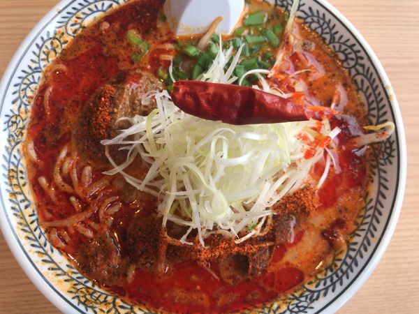 「しびれる辛さの麻辣担々麺858円」@丸源ラーメン 南福島店の写真