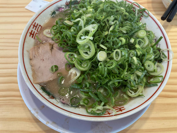 「豚骨ラーメン+ねぎ」@てっちゃんの写真
