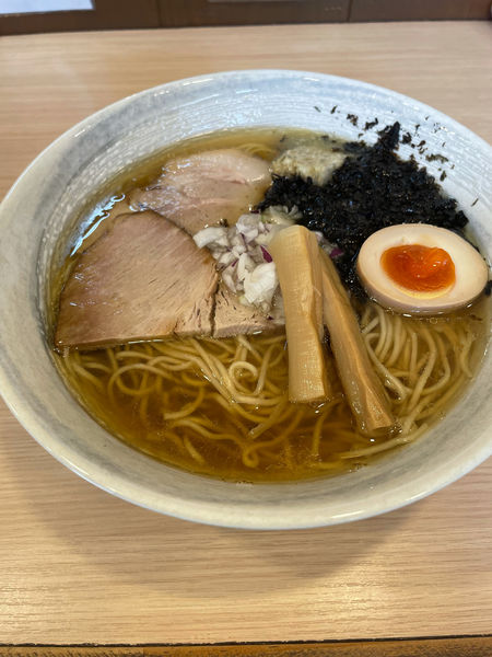 「煮干し塩大盛　追い玉わさび醤油」@煮干しらーめん 田中にぼるの写真