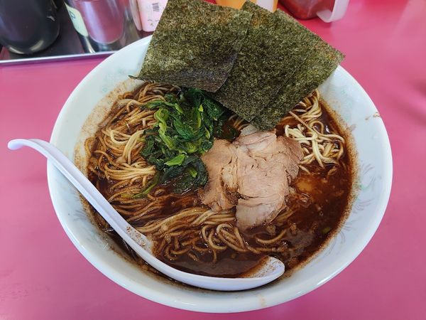 「マー油とんこつラーメン」@とんこつラーメン 辰巳屋の写真