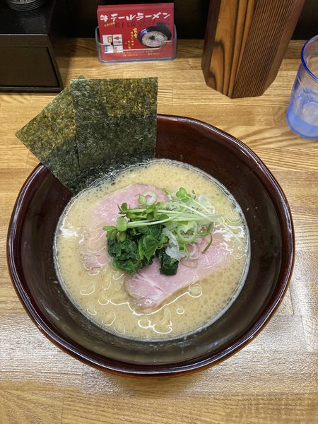 「牛テールラーメン醤油　850円」@たけめんの写真